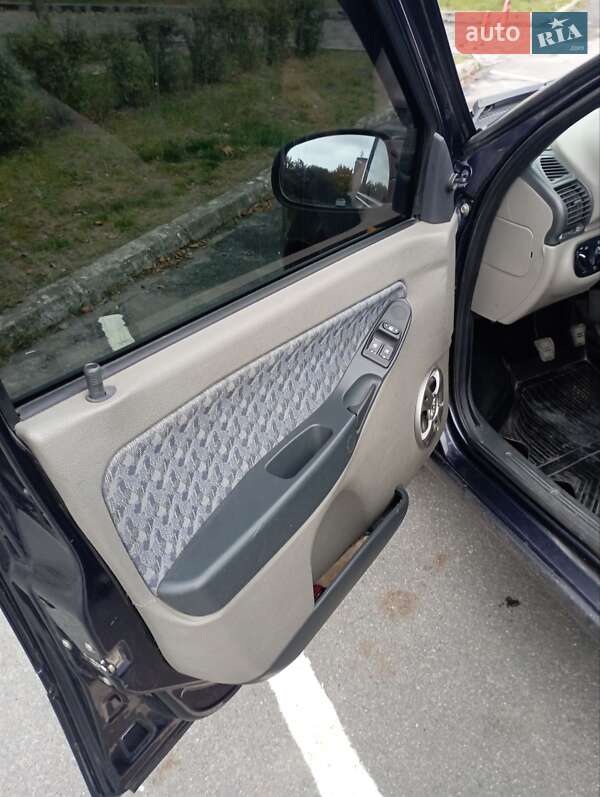 Хэтчбек ВАЗ / Lada 1119 Калина 2008 в Нетешине фото 26 Хэтчбек ВАЗ / Lada 1119 Калина 2008 в Нетешине