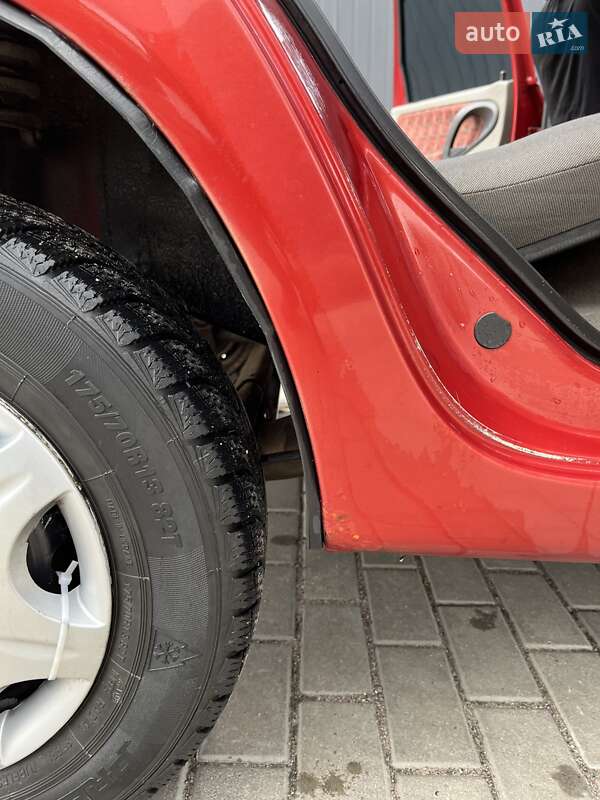 Хэтчбек ВАЗ / Lada 1119 Калина 2008 в Черкассах