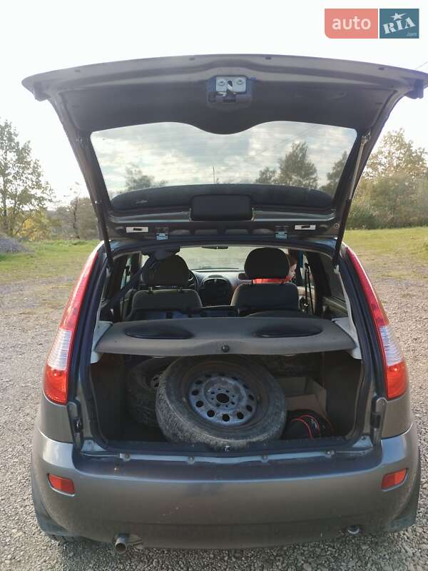 Хэтчбек ВАЗ / Lada 1119 Калина 2007 в Львове фото 4 Хэтчбек ВАЗ / Lada 1119 Калина 2007 в Львове