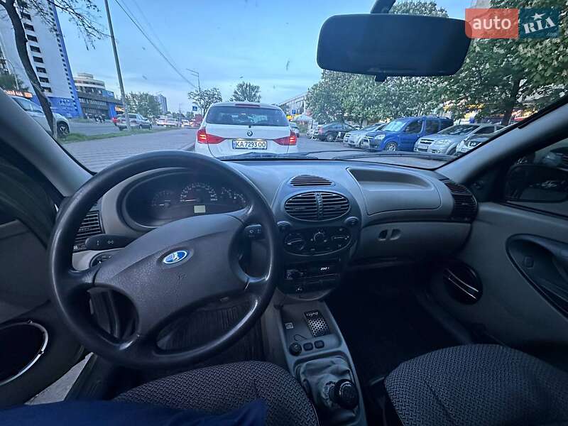 Хэтчбек ВАЗ / Lada 1119 Калина 2008 в Киеве фото 4 Хэтчбек ВАЗ / Lada 1119 Калина 2008 в Киеве