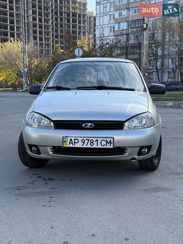 Хэтчбек ВАЗ / Lada 1119 Калина 2009 в Запорожье фото 2 Хэтчбек ВАЗ / Lada 1119 Калина 2009 в Запорожье