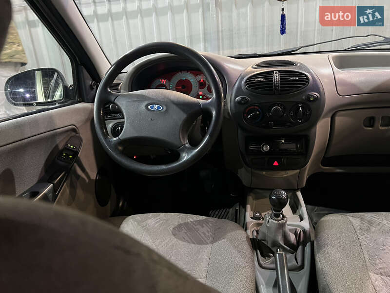 Хэтчбек ВАЗ / Lada 1119 Калина 2008 в Полтаве фото 17 Хэтчбек ВАЗ / Lada 1119 Калина 2008 в Полтаве