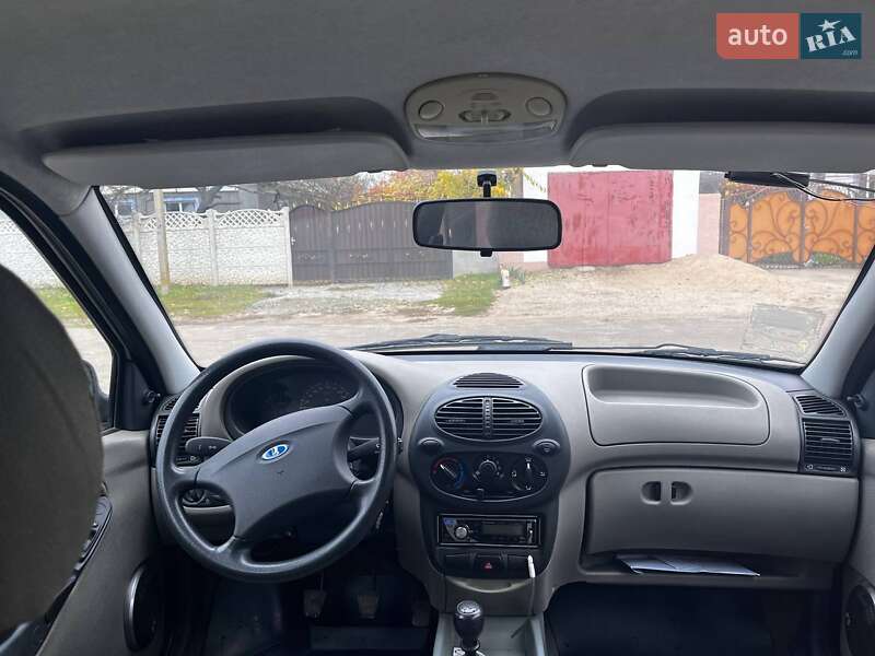 Хетчбек ВАЗ / Lada 1119 Калина 2008 в Снігурівці фото 7 Хетчбек ВАЗ / Lada 1119 Калина 2008 в Снігурівці