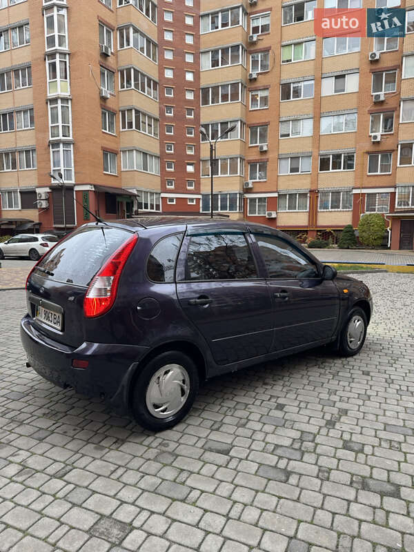 Хэтчбек ВАЗ / Lada 1119 Калина 2007 в Ирпене