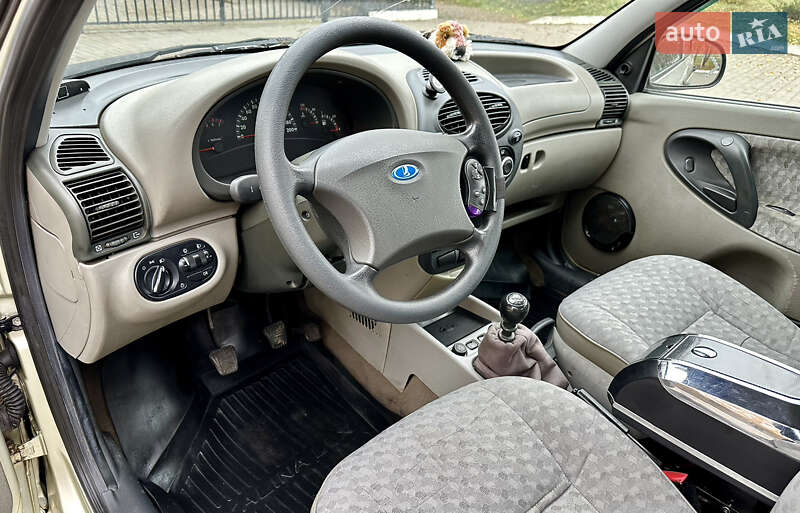 Хетчбек ВАЗ / Lada 1119 Калина 2008 в Кропивницькому