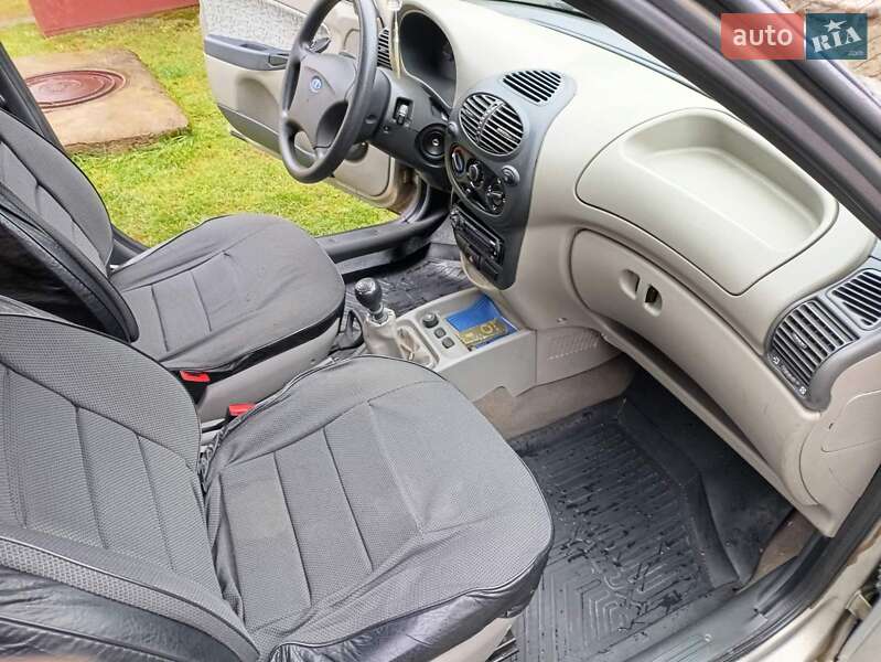 Хетчбек ВАЗ / Lada 1119 Калина 2007 в Калуші