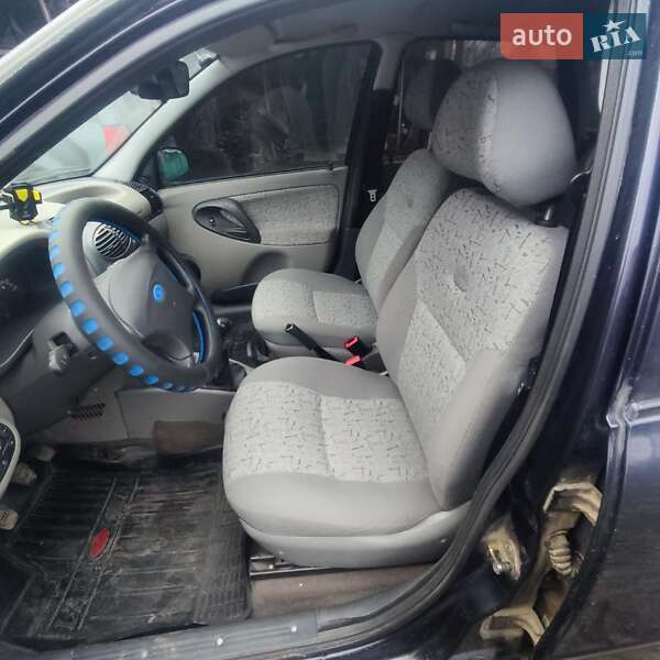 Хэтчбек ВАЗ / Lada 1119 Калина 2007 в Киеве фото 3 Хэтчбек ВАЗ / Lada 1119 Калина 2007 в Киеве