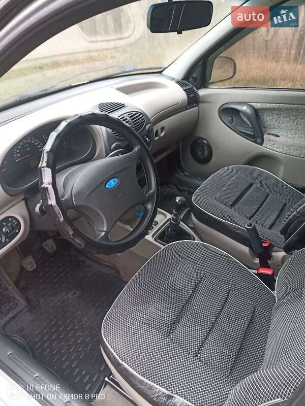 Хэтчбек ВАЗ / Lada 1119 Калина 2007 в Барановке фото 14 Хэтчбек ВАЗ / Lada 1119 Калина 2007 в Барановке