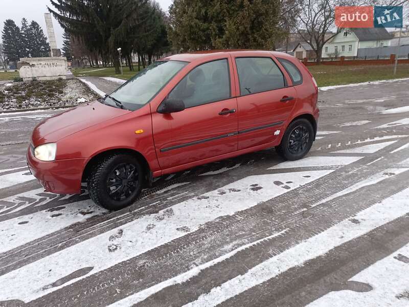 Хэтчбек ВАЗ / Lada 1119 Калина 2008 в Путивле