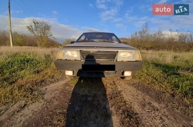 Седан ВАЗ 1300 S 1987 в Петрове