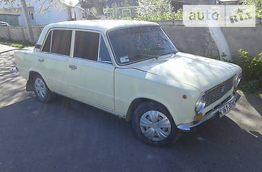 Седан ВАЗ / Lada 2101 1981 в Черновцах