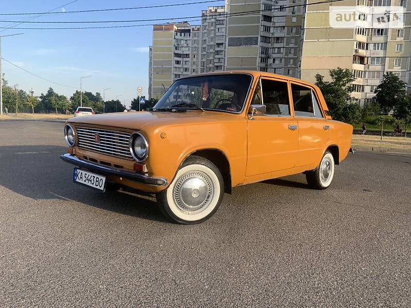Седан ВАЗ / Lada 2101 1984 в Киеве