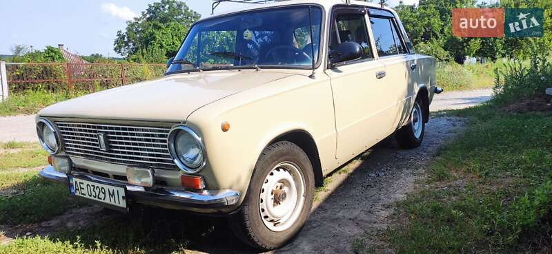 Седан ВАЗ / Lada 2101 1983 в Днепре фото 3 Седан ВАЗ / Lada 2101 1983 в Днепре
