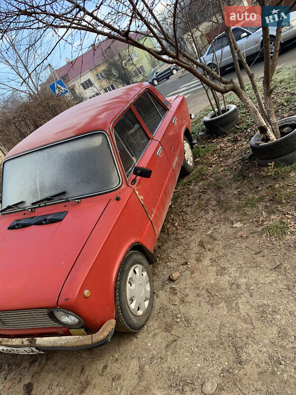 Седан ВАЗ / Lada 2101 1982 в Черновцах