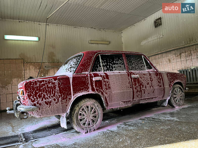 Седан ВАЗ / Lada 2101 1975 в Путилі