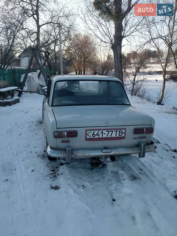 Седан ВАЗ / Lada 2101 1974 в Львове фото 2 Седан ВАЗ / Lada 2101 1974 в Львове