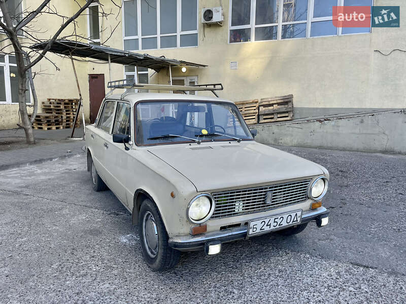 Седан ВАЗ / Lada 2101 1984 в Одессе
