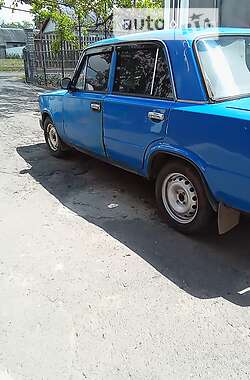 Седан ВАЗ / Lada 2101 1979 в Нововолынске