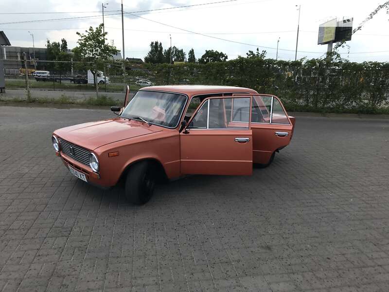 Седан ВАЗ / Lada 2101 1977 в Киеве