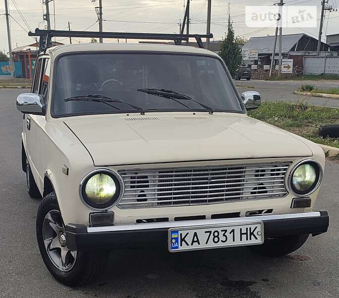 Седан ВАЗ / Lada 2101 1989 в Буче