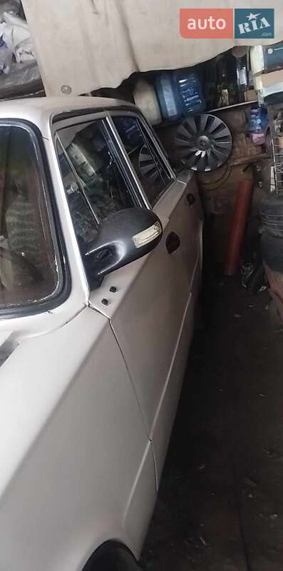 Седан ВАЗ / Lada 2101 1985 в Гадячі