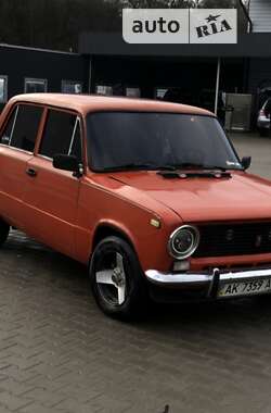 Седан ВАЗ / Lada 2101 1979 в Новой Ушице