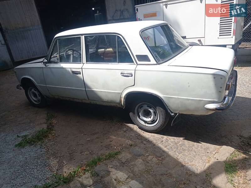 Седан ВАЗ / Lada 2101 1983 в Львове