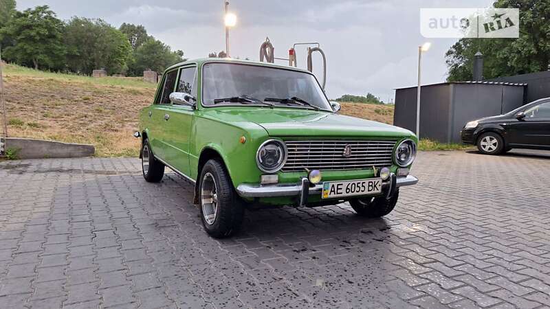 Седан ВАЗ / Lada 2101 1981 в Каменском