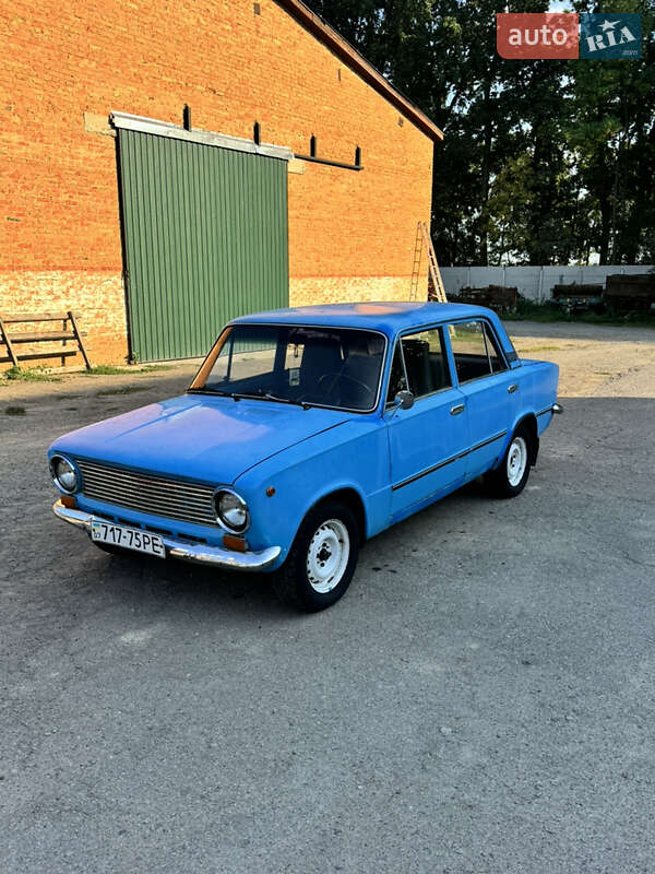 Седан ВАЗ / Lada 2101 1983 в Тульчине фото Седан ВАЗ / Lada 2101 1983 в Тульчине