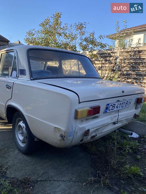 Седан ВАЗ / Lada 2101 1982 в Чернигове