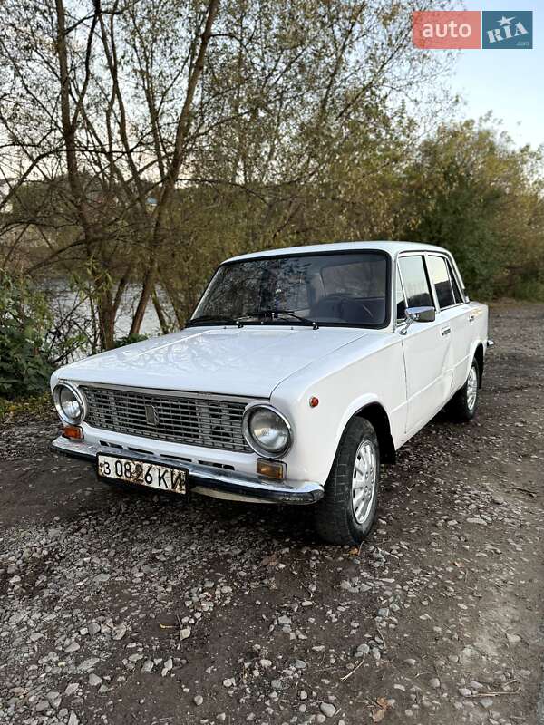 Седан ВАЗ / Lada 2101 1986 в Верховині