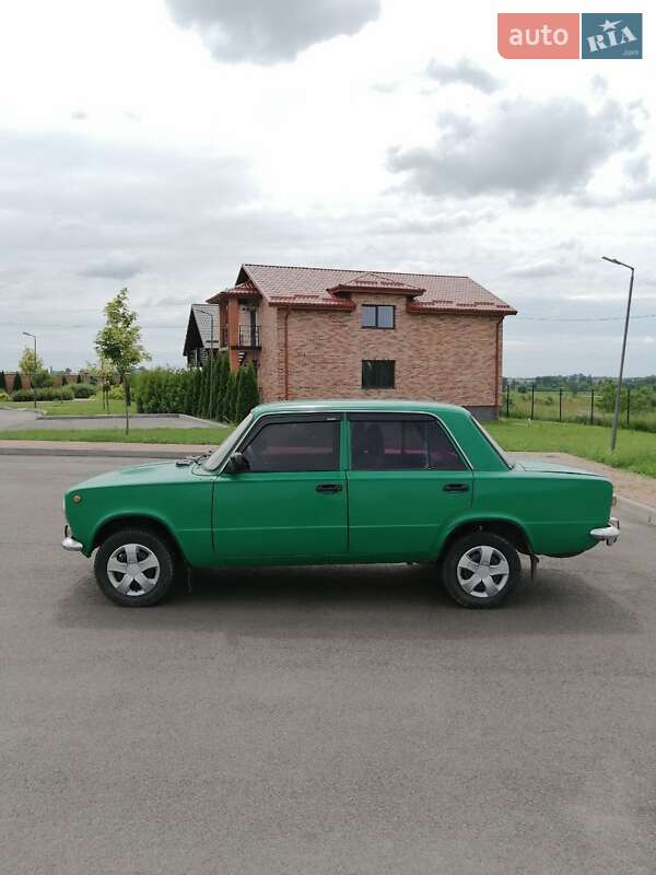 Седан ВАЗ / Lada 2101 1974 в Гоще