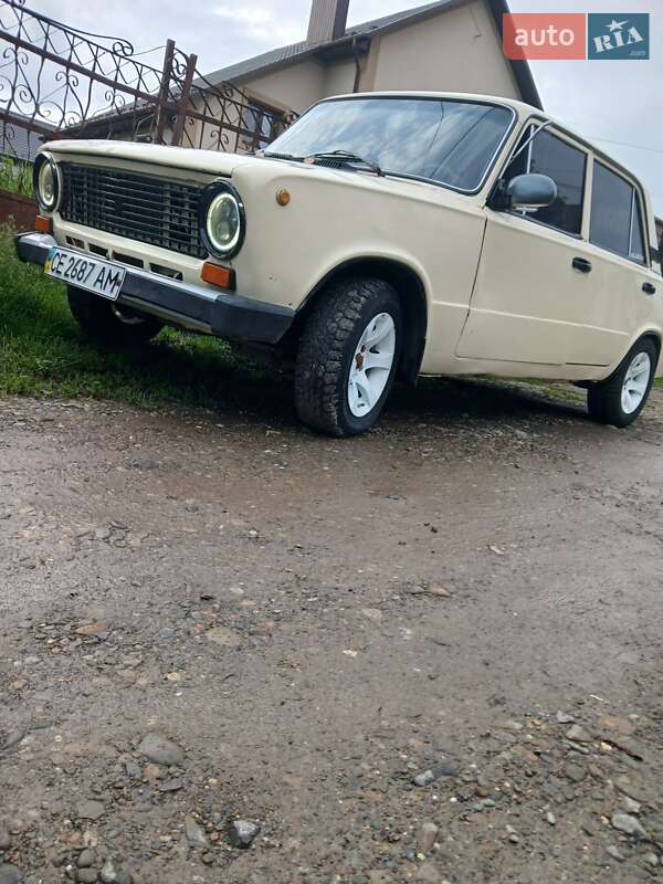 Седан ВАЗ / Lada 2101 1984 в Черновцах