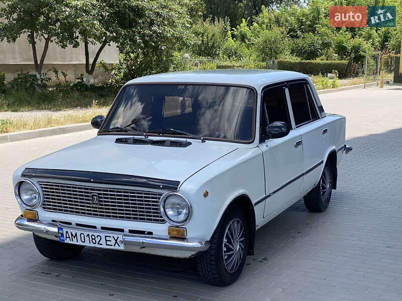 Седан ВАЗ / Lada 2101 1986 в Мирополе