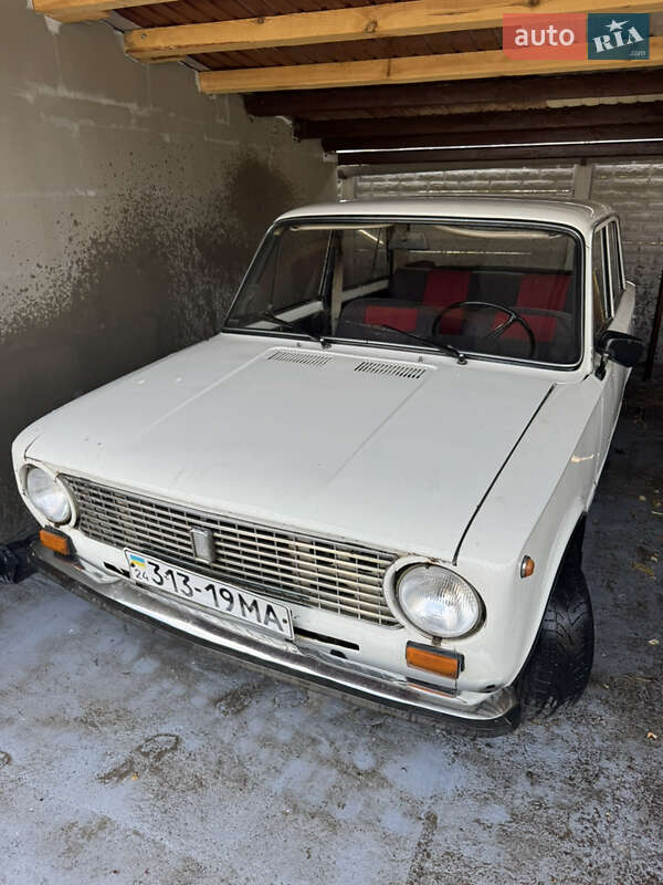 Седан ВАЗ / Lada 2101 1987 в Черкасах