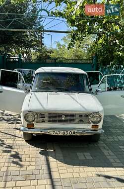 Седан ВАЗ 2101 1982 в Рені