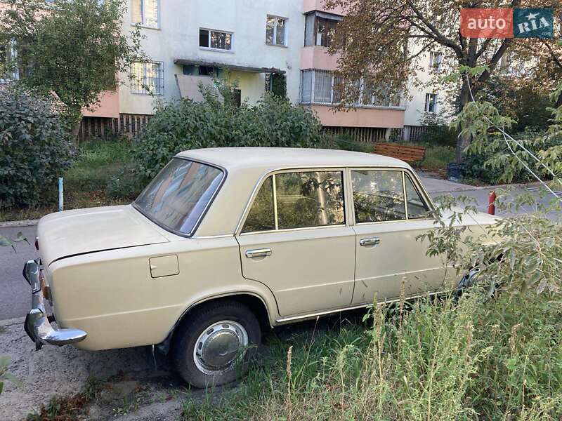 Седан ВАЗ / Lada 2101 1971 в Киеве фото 5 Седан ВАЗ / Lada 2101 1971 в Киеве