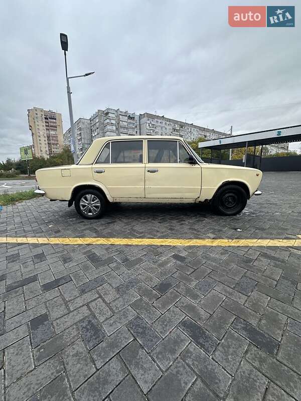 Седан ВАЗ / Lada 2101 1981 в Запорожье фото 2 Седан ВАЗ / Lada 2101 1981 в Запорожье