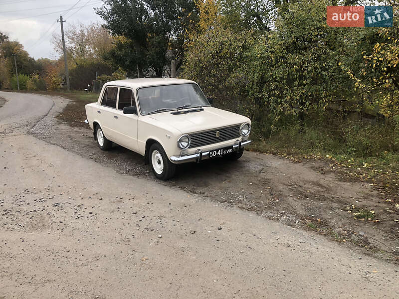 Седан ВАЗ / Lada 2101 1971 в Липовій Долині фото 2 Седан ВАЗ / Lada 2101 1971 в Липовій Долині
