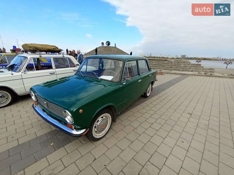 Седан ВАЗ / Lada 2101 1975 в Кам'янському фото Седан ВАЗ / Lada 2101 1975 в Кам'янському