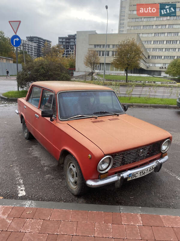 Седан ВАЗ / Lada 2101 1974 в Львове фото 3 Седан ВАЗ / Lada 2101 1974 в Львове