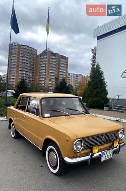 Седан ВАЗ 2101 1980 в  фото 20 Седан ВАЗ 2101 1980 в
