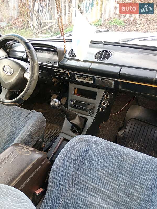 Седан ВАЗ / Lada 2101 1983 в Полтаве фото 4 Седан ВАЗ / Lada 2101 1983 в Полтаве