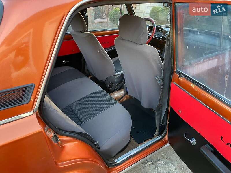 Седан ВАЗ / Lada 2101 1985 в Вознесенске фото 12 Седан ВАЗ / Lada 2101 1985 в Вознесенске