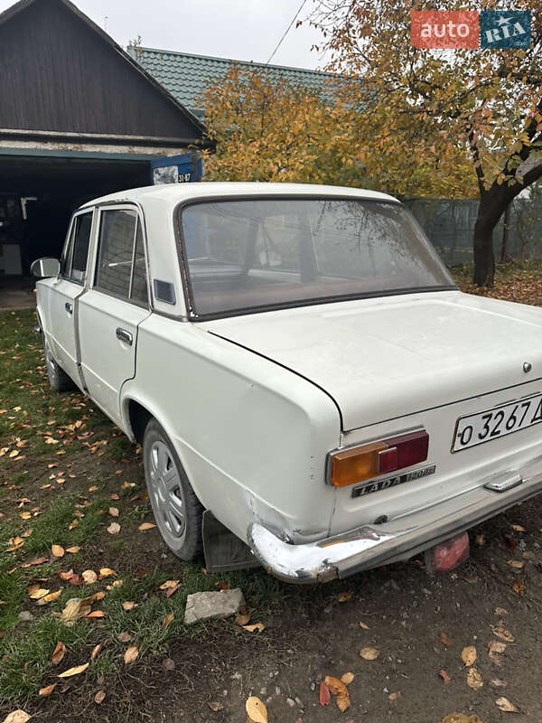 Седан ВАЗ / Lada 2101 1981 в Новомосковске фото 11 Седан ВАЗ / Lada 2101 1981 в Новомосковске