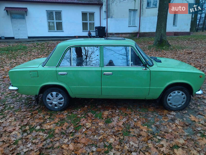 Седан ВАЗ / Lada 2101 1980 в Клевани
