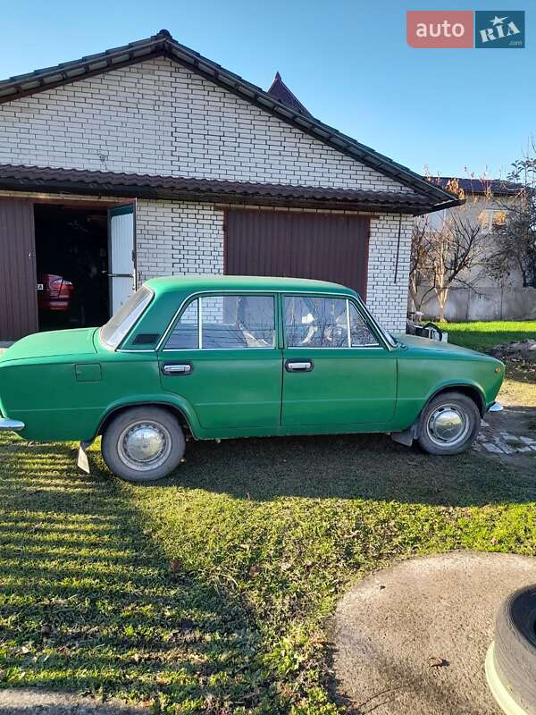 Седан ВАЗ / Lada 2101 1988 в Бродах фото Седан ВАЗ / Lada 2101 1988 в Бродах