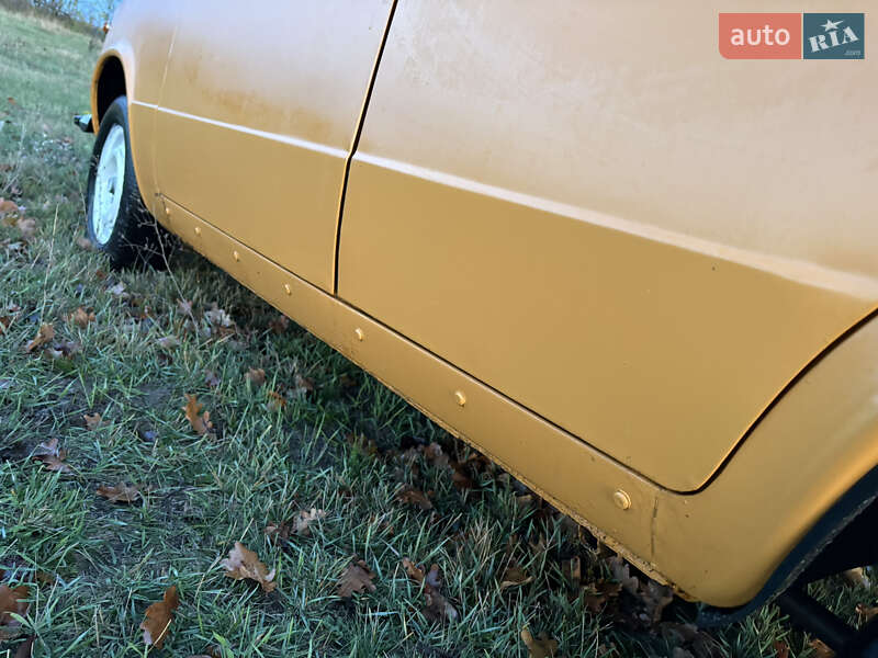 Седан ВАЗ / Lada 2101 1981 в Ромнах