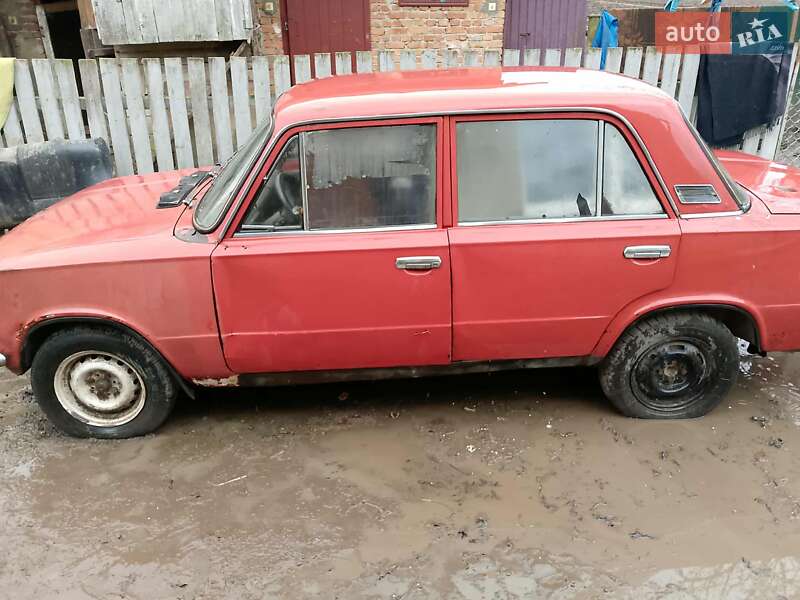 Седан ВАЗ / Lada 2101 1980 в Буську