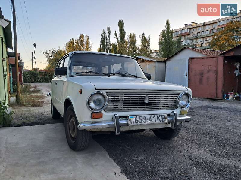 Універсал ВАЗ / Lada 2102 1983 в Києві